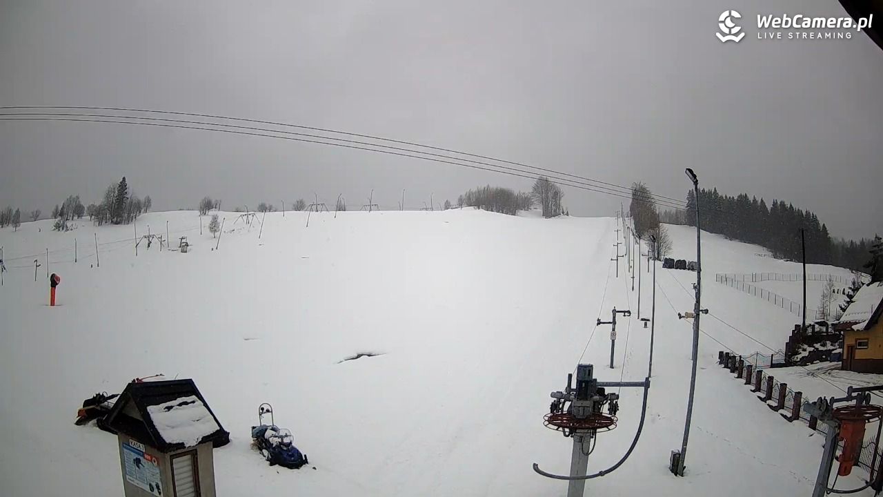 Wyciąg narciarski Wojtek - Zawoja Czatoża - 01 kwiecień 2026, 16:18
