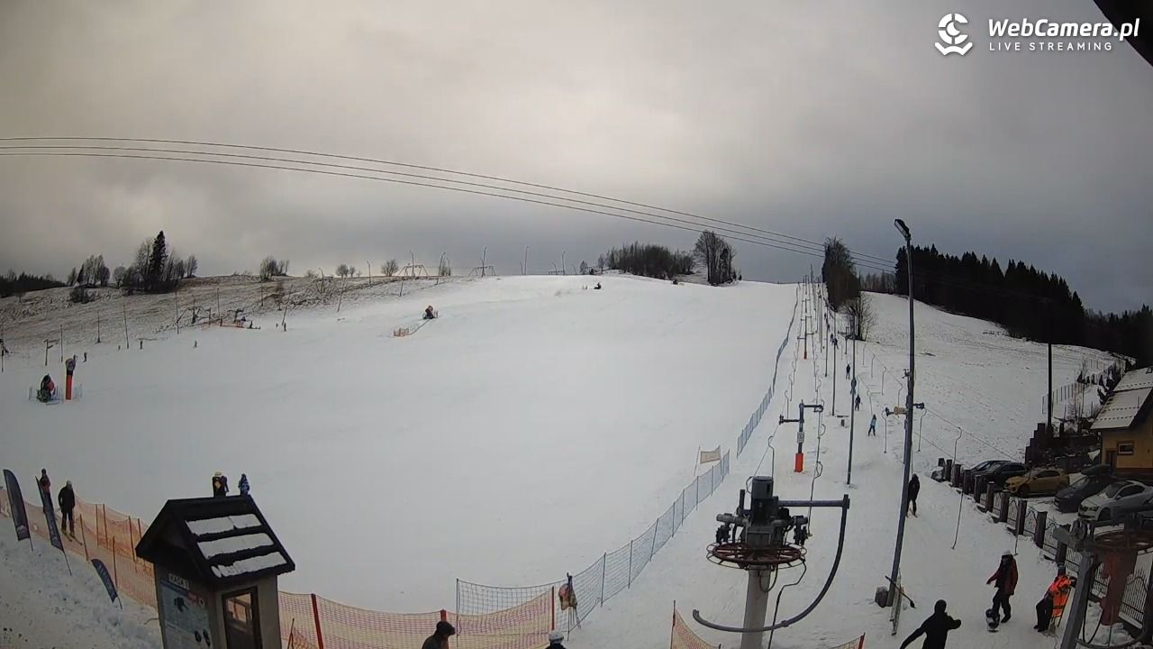 Wyciąg narciarski Wojtek - Zawoja Czatoża - 29 grudzień 2025, 09:48