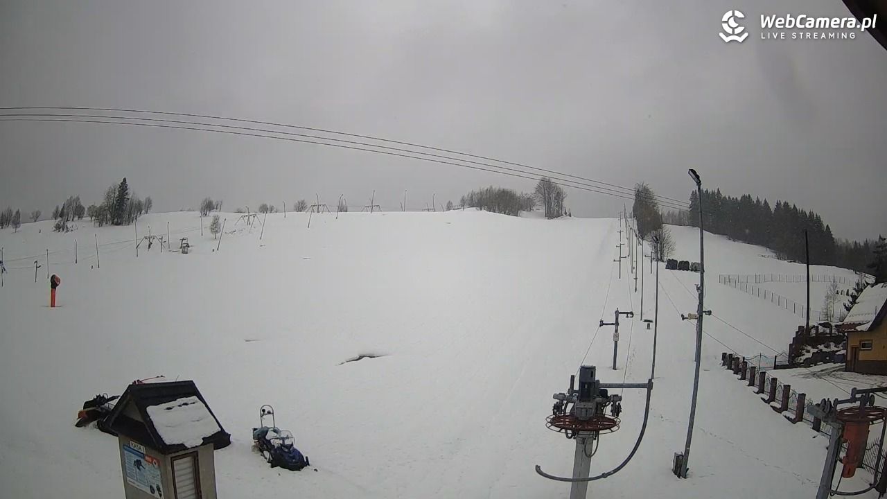 Wyciąg narciarski Wojtek - Zawoja Czatoża - 01 kwiecień 2026, 13:44