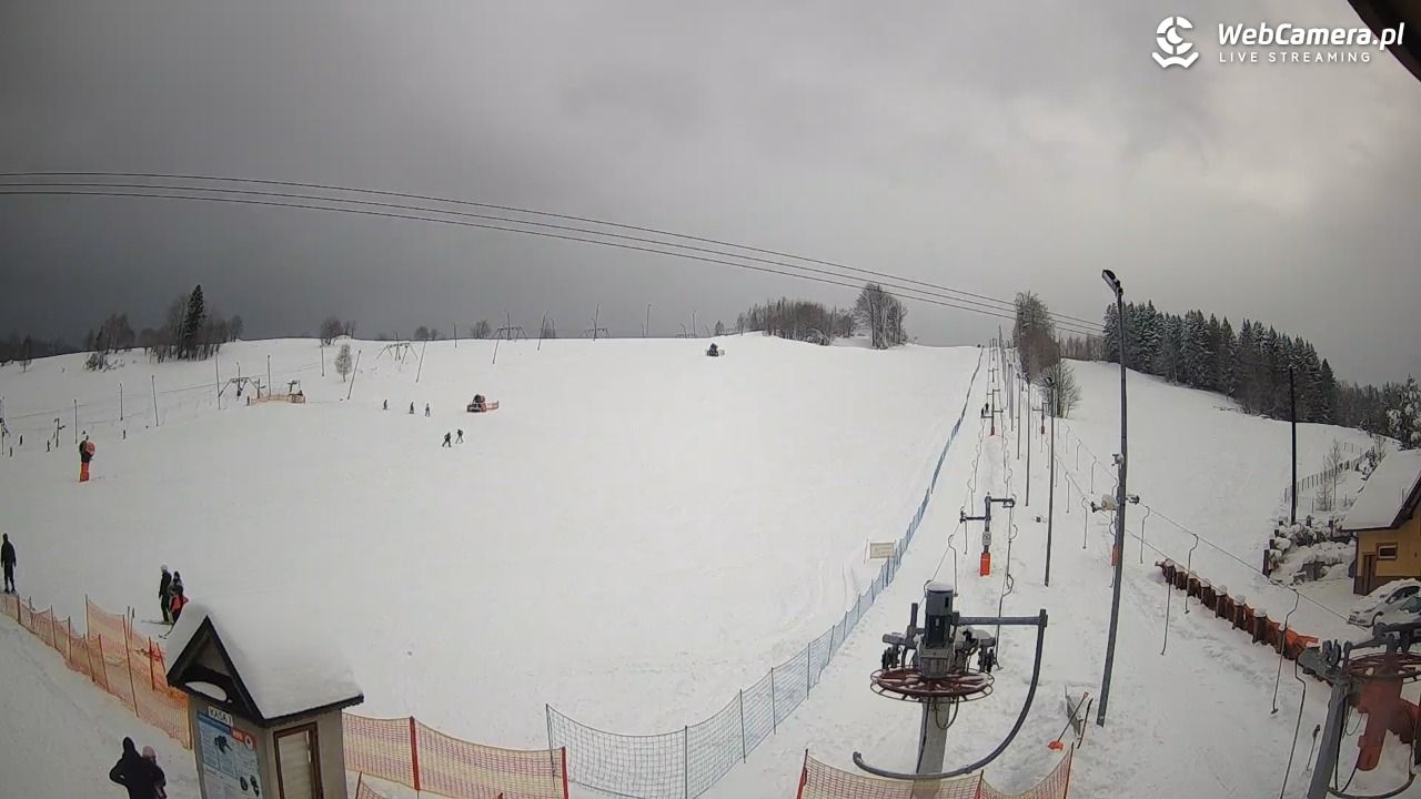 Wyciąg narciarski Wojtek - Zawoja Czatoża - 13 styczeń 2026, 13:47