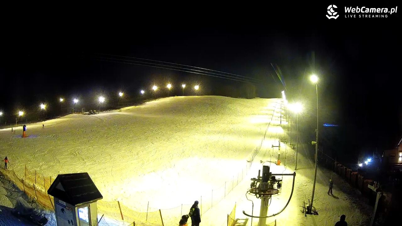 Wyciąg narciarski Wojtek - Zawoja Czatoża - 23 luty 2026, 18:14
