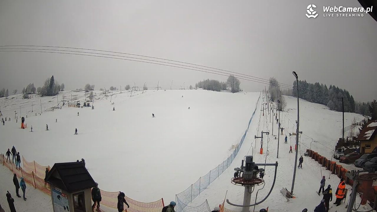 Wyciąg narciarski Wojtek - Zawoja Czatoża - 09 luty 2026, 12:29