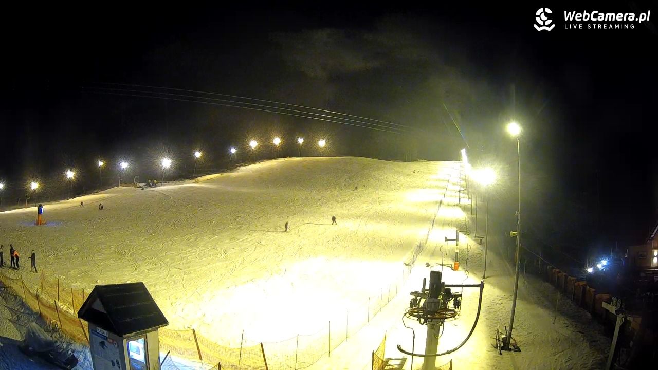 Wyciąg narciarski Wojtek - Zawoja Czatoża - 23 luty 2026, 18:54