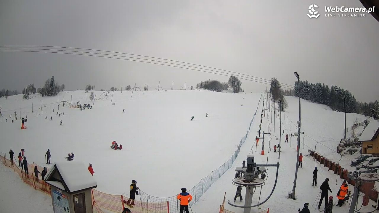 Wyciąg narciarski Wojtek - Zawoja Czatoża - 16 luty 2026, 12:06