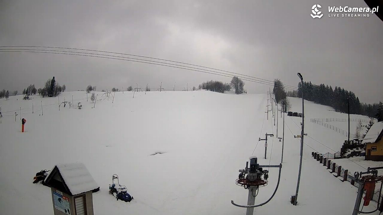 Wyciąg narciarski Wojtek - Zawoja Czatoża - 31 marzec 2026, 17:33