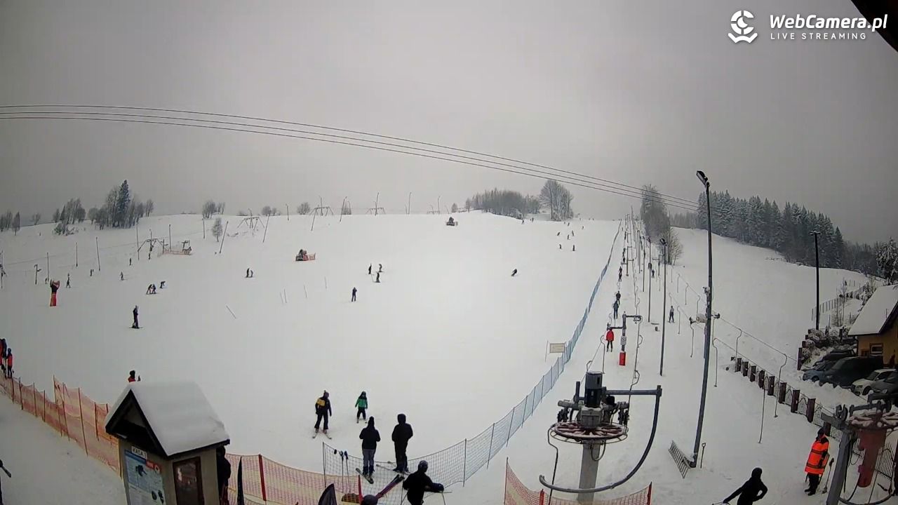 Wyciąg narciarski Wojtek - Zawoja Czatoża - 10 styczeń 2026, 10:55