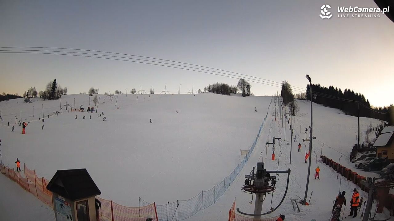 Wyciąg narciarski Wojtek - Zawoja Czatoża - 20 styczeń 2026, 16:13