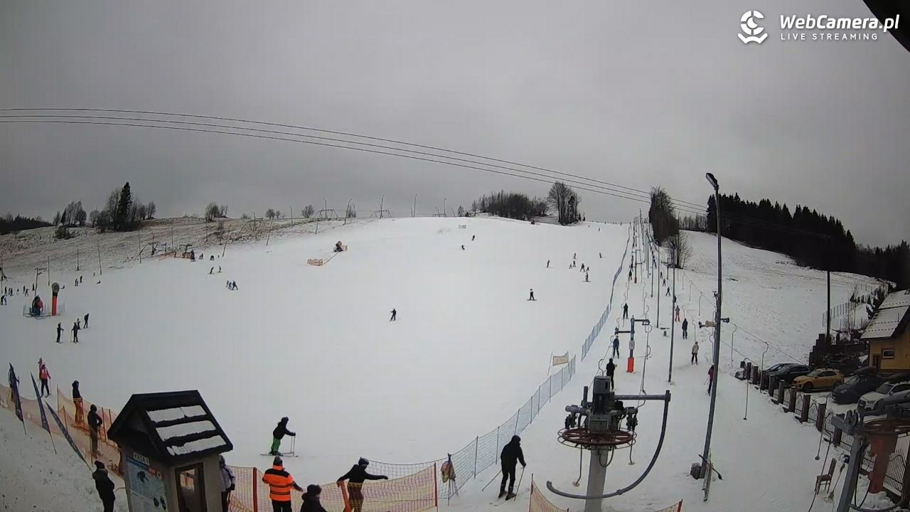 Wyciąg narciarski Wojtek - Zawoja Czatoża - 29 grudzień 2025, 12:15