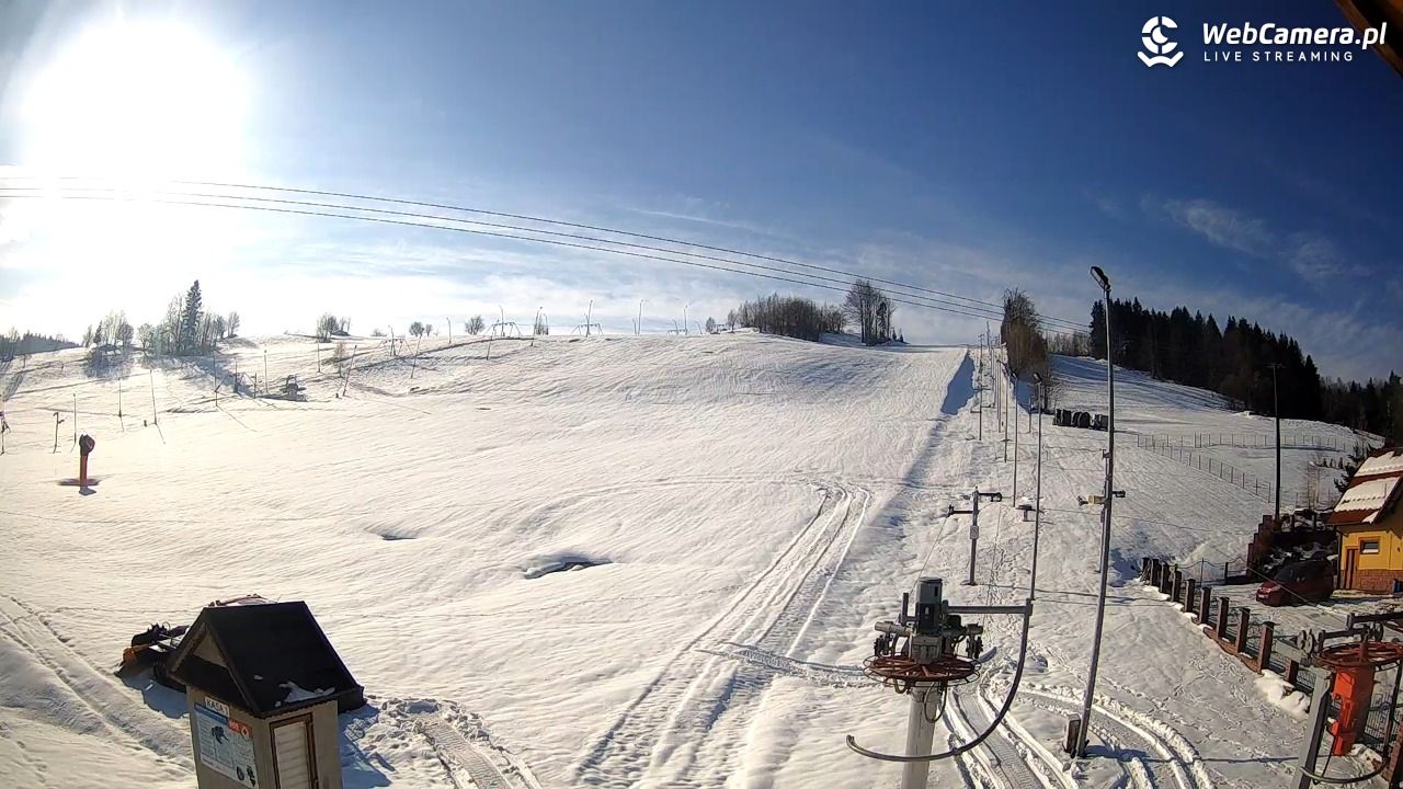 Wyciąg narciarski Wojtek - Zawoja Czatoża - 03 kwiecień 2026, 08:49