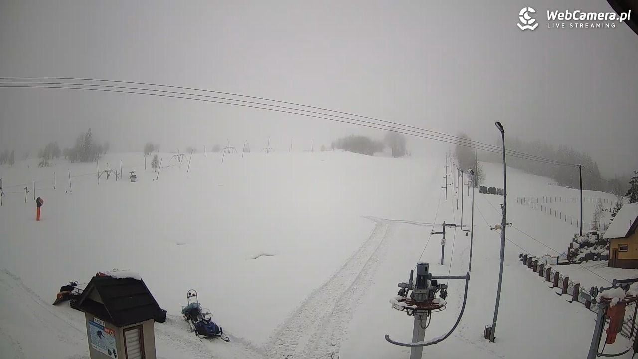 Wyciąg narciarski Wojtek - Zawoja Czatoża - 28 marzec 2026, 13:46