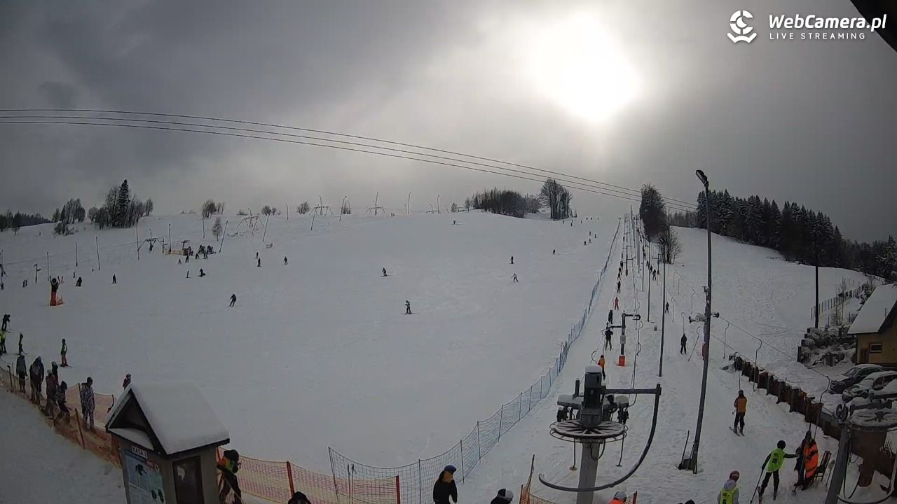 Wyciąg narciarski Wojtek - Zawoja Czatoża - 16 luty 2026, 11:45