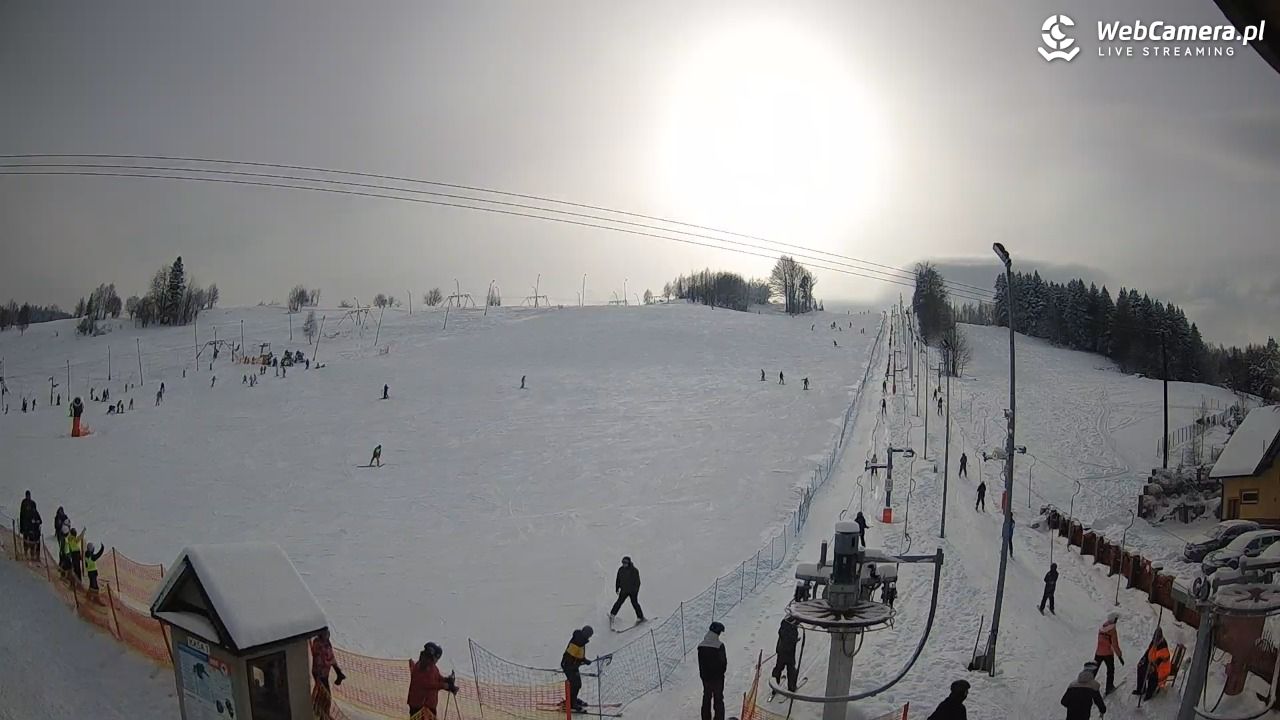 Wyciąg narciarski Wojtek - Zawoja Czatoża - 16 luty 2026, 11:25