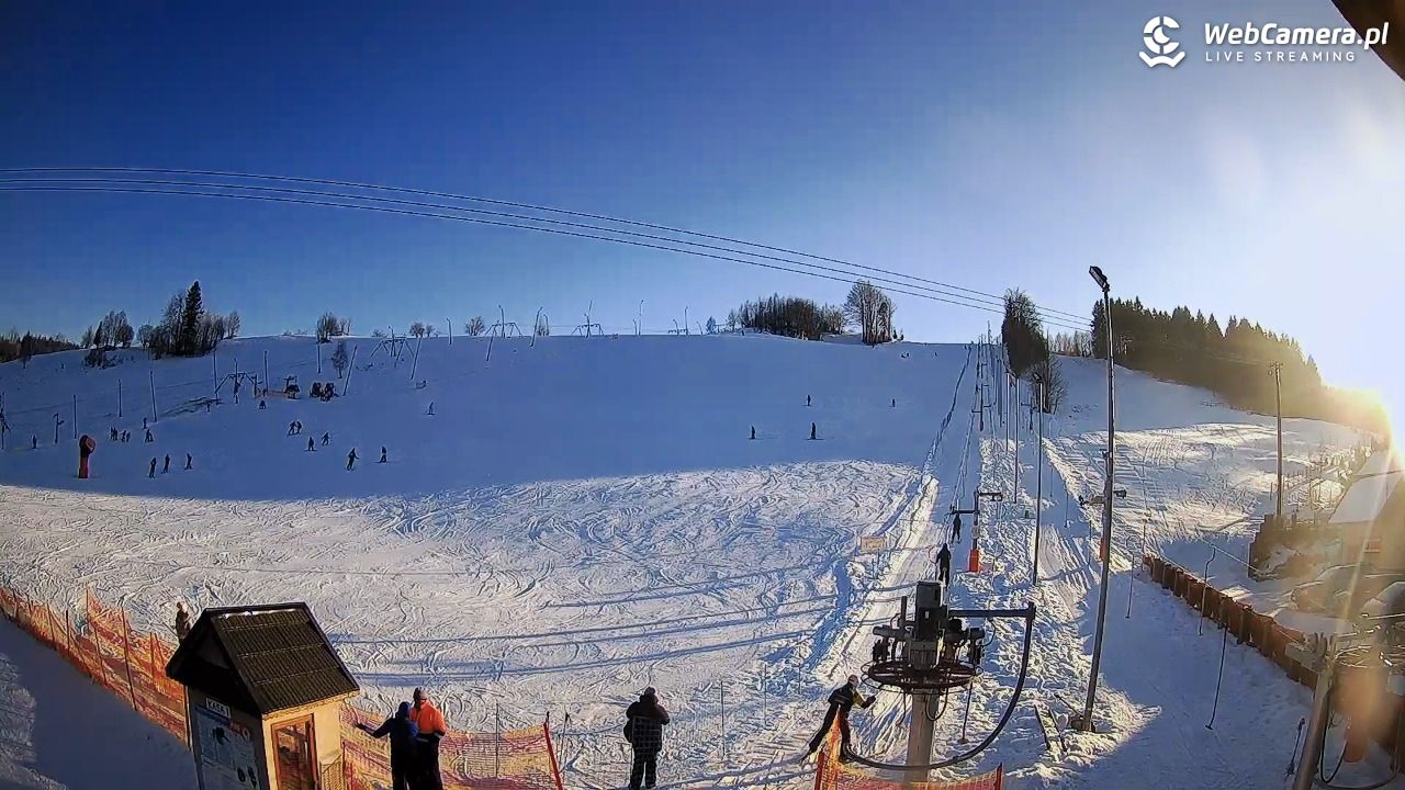 Wyciąg narciarski Wojtek - Zawoja Czatoża - 19 styczeń 2026, 14:38