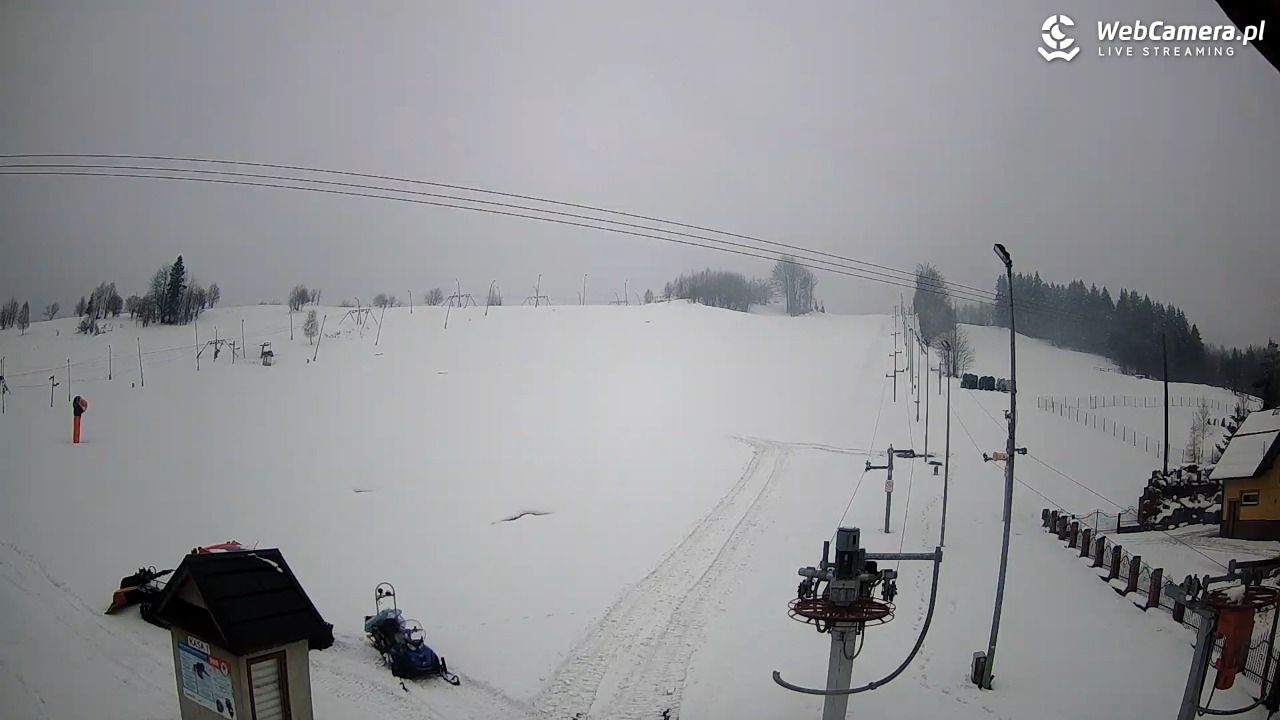 Wyciąg narciarski Wojtek - Zawoja Czatoża - 29 marzec 2026, 16:24