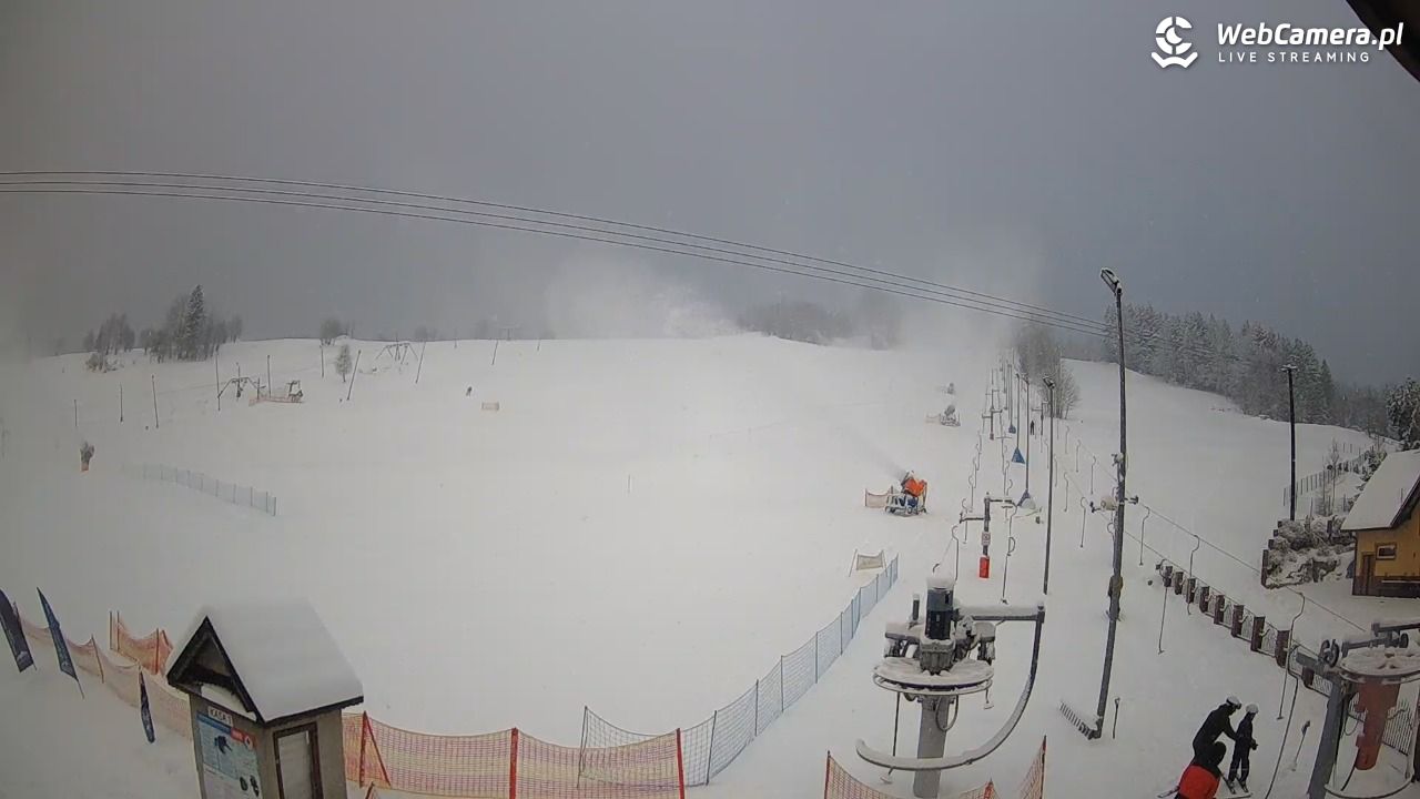 Wyciąg narciarski Wojtek - Zawoja Czatoża - 08 styczeń 2026, 14:42