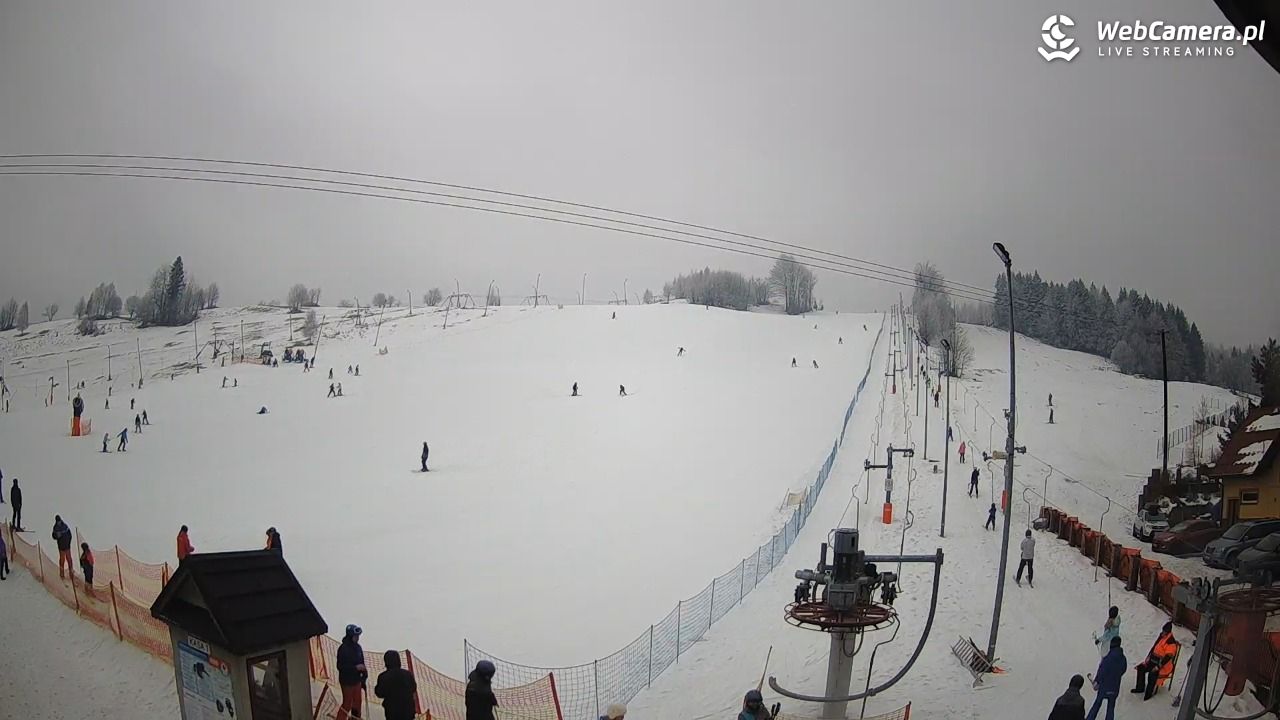 Wyciąg narciarski Wojtek - Zawoja Czatoża - 09 luty 2026, 12:46