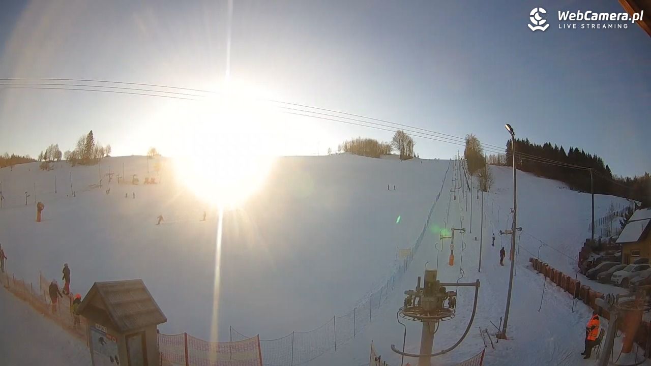 Wyciąg narciarski Wojtek - Zawoja Czatoża - 18 styczeń 2026, 09:21