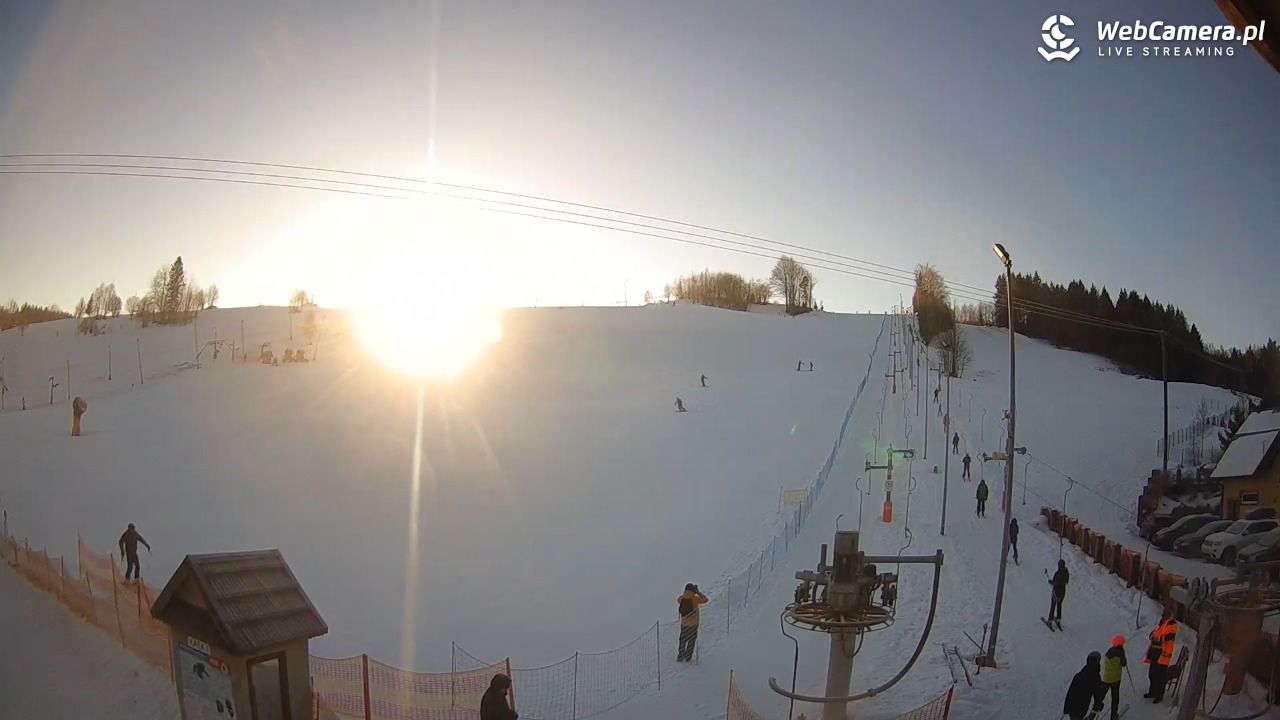 Wyciąg narciarski Wojtek - Zawoja Czatoża - 18 styczeń 2026, 09:16