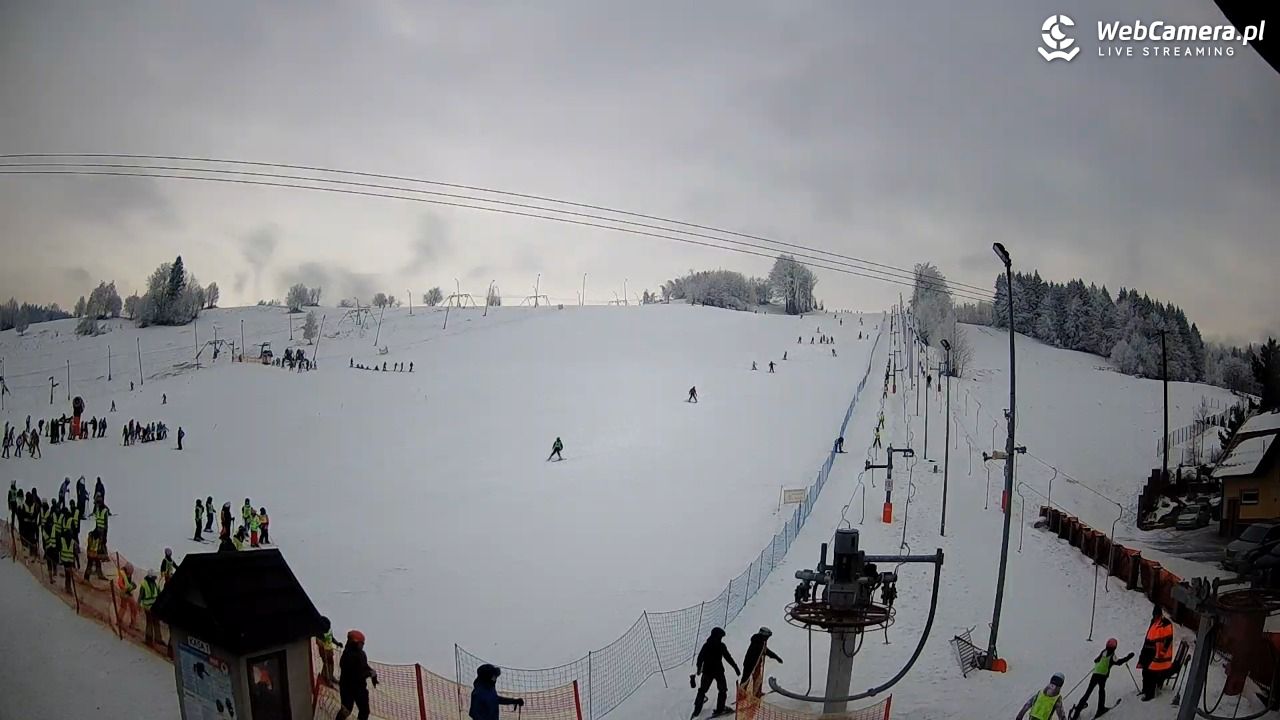 Wyciąg narciarski Wojtek - Zawoja Czatoża - 02 luty 2026, 10:57
