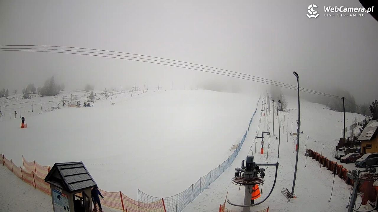 Wyciąg narciarski Wojtek - Zawoja Czatoża - 09 luty 2026, 08:47