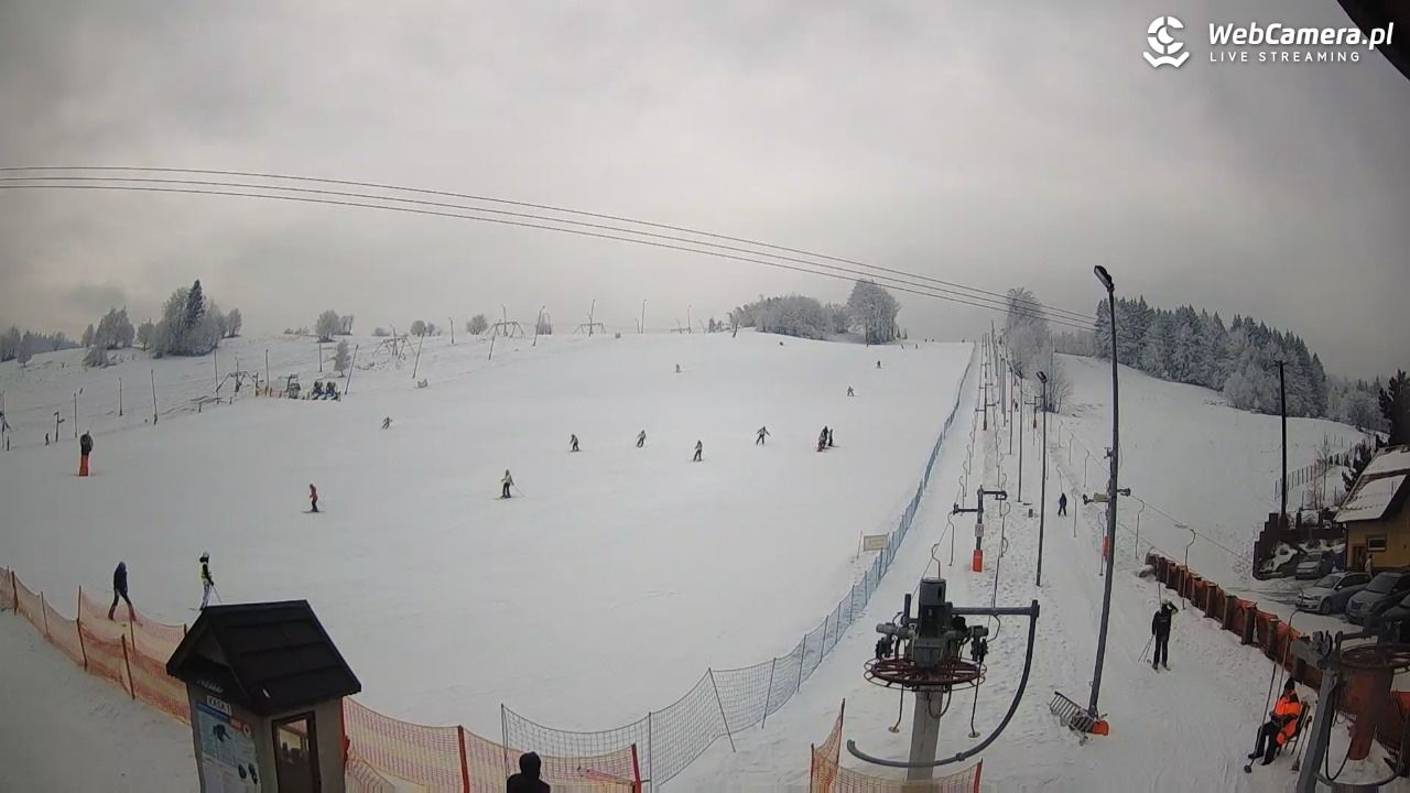Wyciąg narciarski Wojtek - Zawoja Czatoża - 02 luty 2026, 09:47