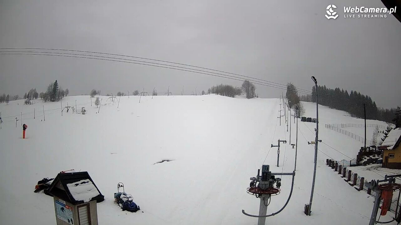 Wyciąg narciarski Wojtek - Zawoja Czatoża - 01 kwiecień 2026, 16:16