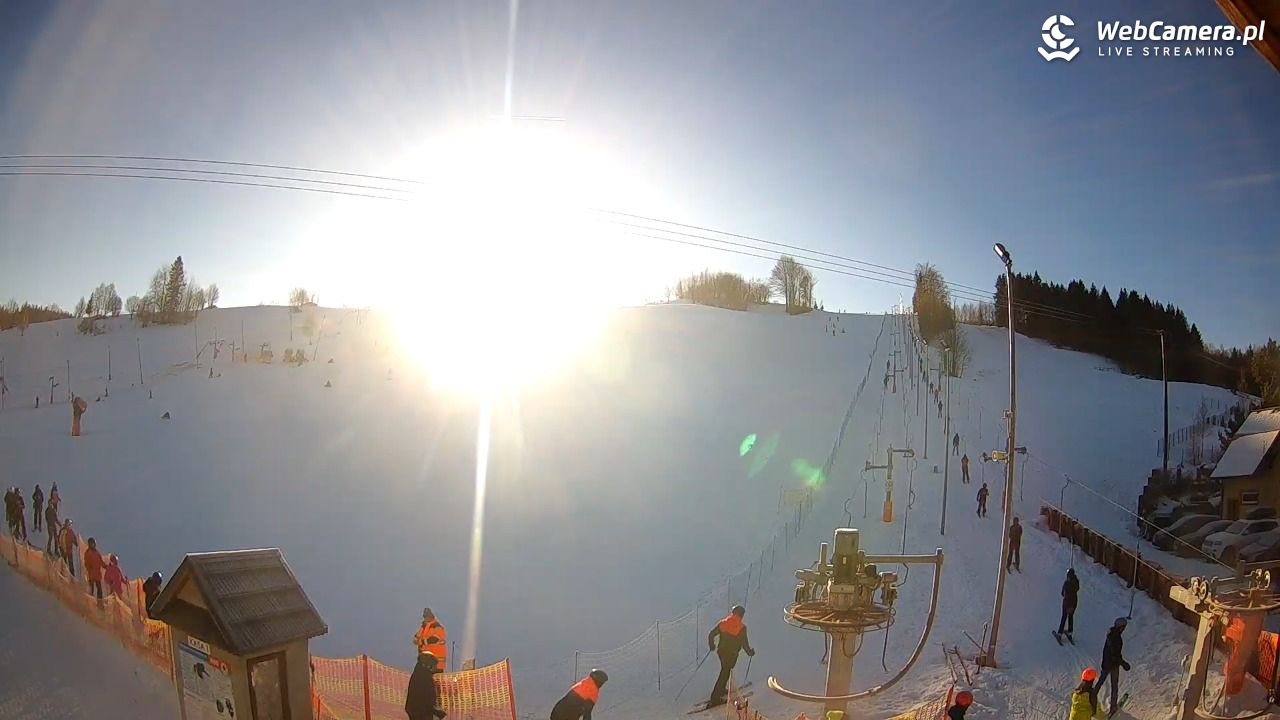 Wyciąg narciarski Wojtek - Zawoja Czatoża - 18 styczeń 2026, 09:42