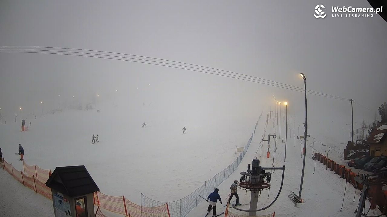 Wyciąg narciarski Wojtek - Zawoja Czatoża - 08 luty 2026, 16:20