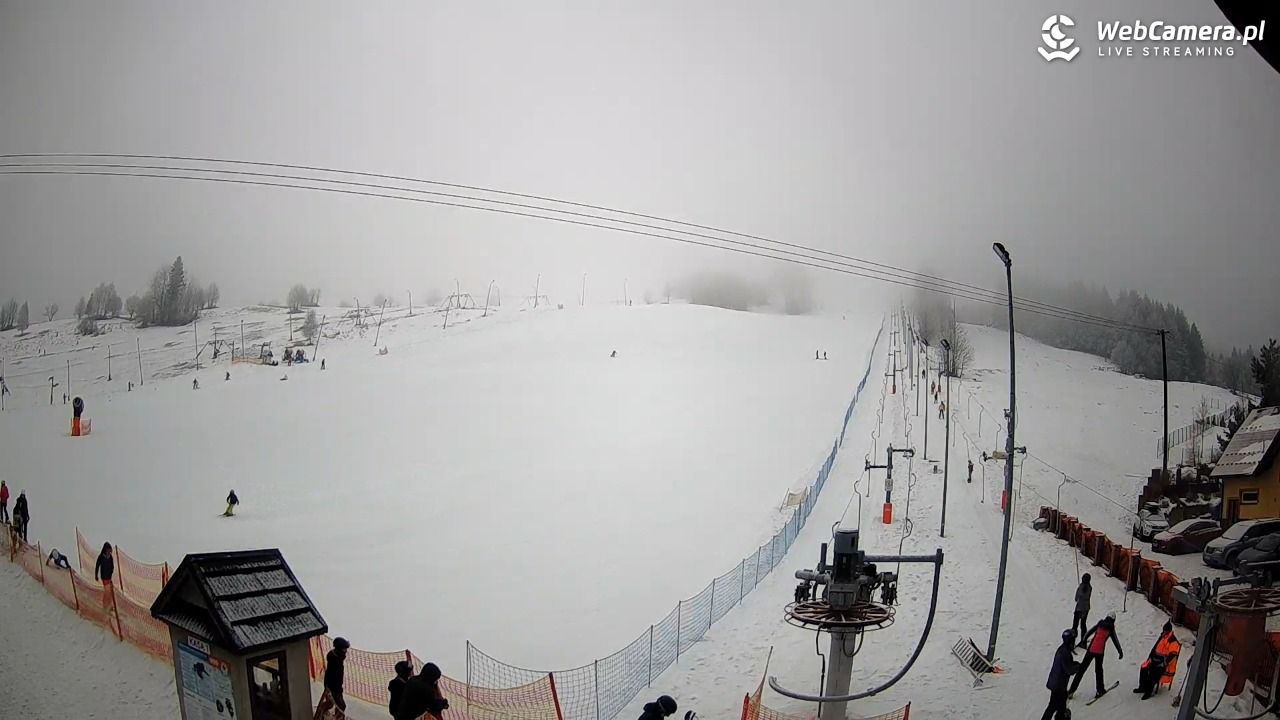 Wyciąg narciarski Wojtek - Zawoja Czatoża - 09 luty 2026, 09:55