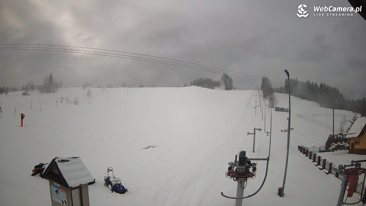 Wyciąg narciarski Wojtek - Zawoja Czatoża - 01 kwiecień 2026, 06:26