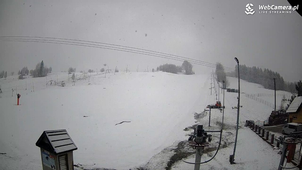 Wyciąg narciarski Wojtek - Zawoja Czatoża - 26 marzec 2026, 16:23