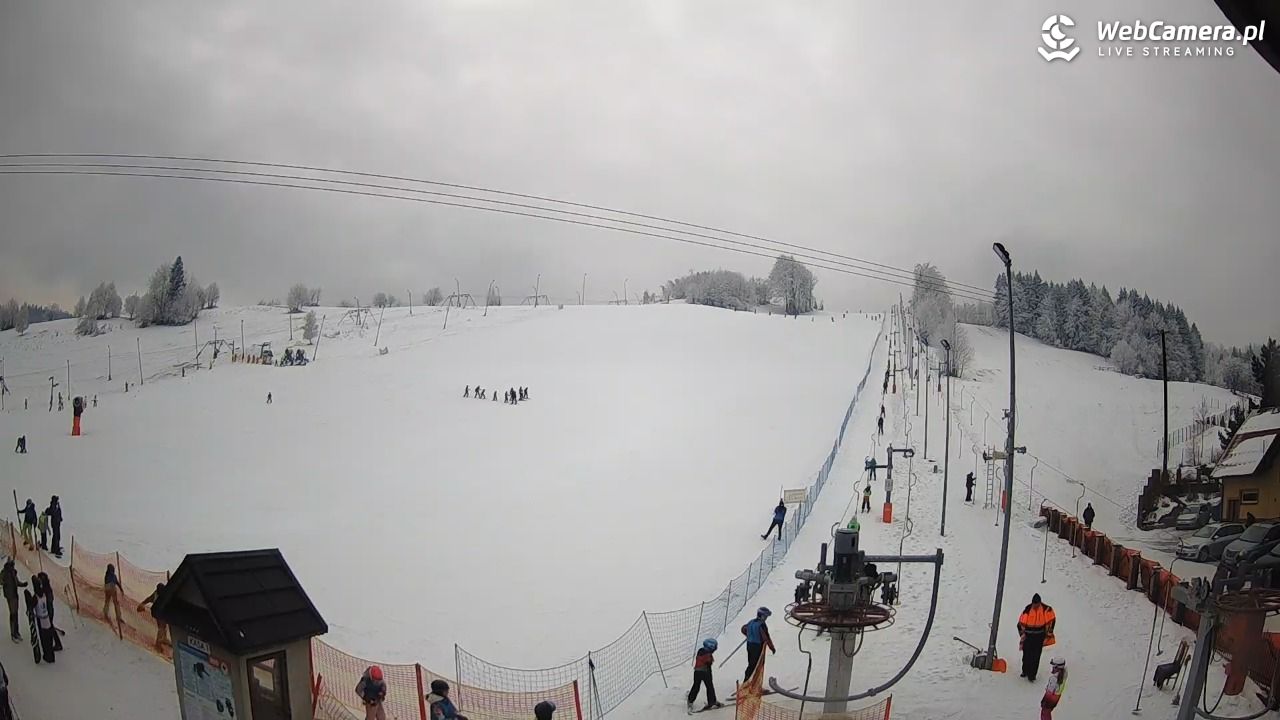 Wyciąg narciarski Wojtek - Zawoja Czatoża - 02 luty 2026, 10:28