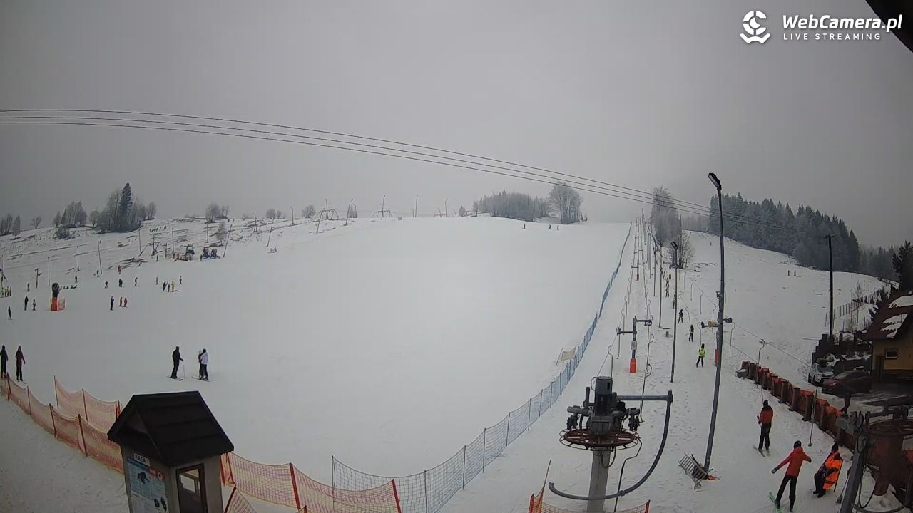 Wyciąg narciarski Wojtek - Zawoja Czatoża - 09 luty 2026, 15:57