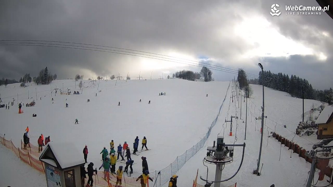 Wyciąg narciarski Wojtek - Zawoja Czatoża - 16 luty 2026, 14:27