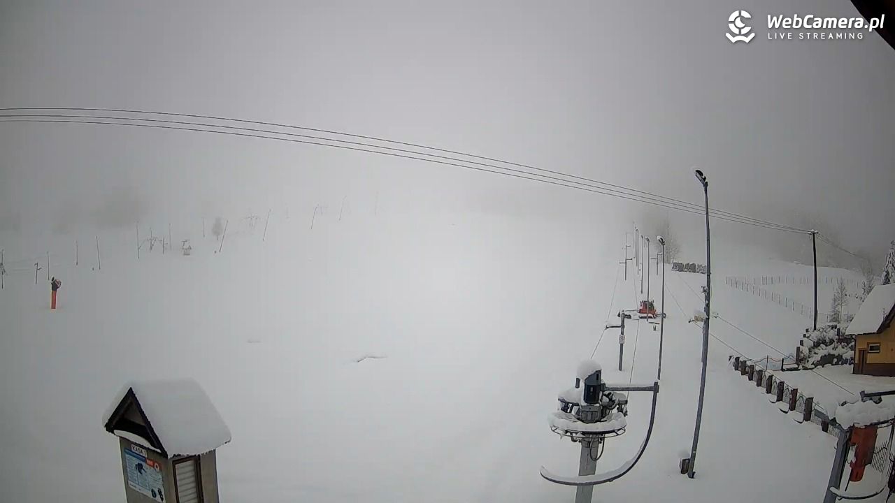 Wyciąg narciarski Wojtek - Zawoja Czatoża - 28 marzec 2026, 08:26