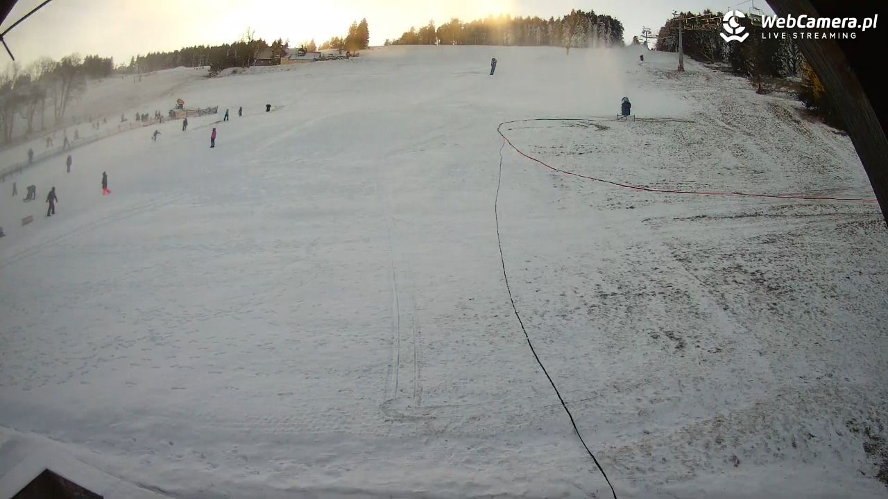 Zieleniec Sport Arena - Winterpol wyciąg W5 - 28 grudzień 2025, 13:53