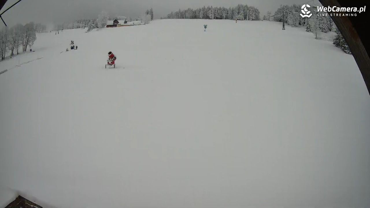 Zieleniec Sport Arena - Winterpol wyciąg W5 - 27 listopad 2025, 10:58
