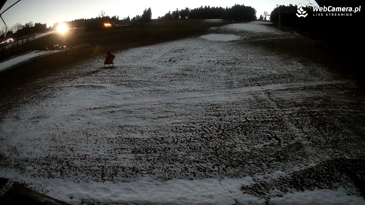 Zieleniec Sport Arena - Winterpol wyciąg W5 - 18 grudzień 2025, 16:36