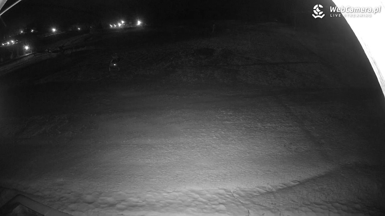 Zieleniec Sport Arena - Winterpol wyciąg W5 - 17 grudzień 2025, 23:44