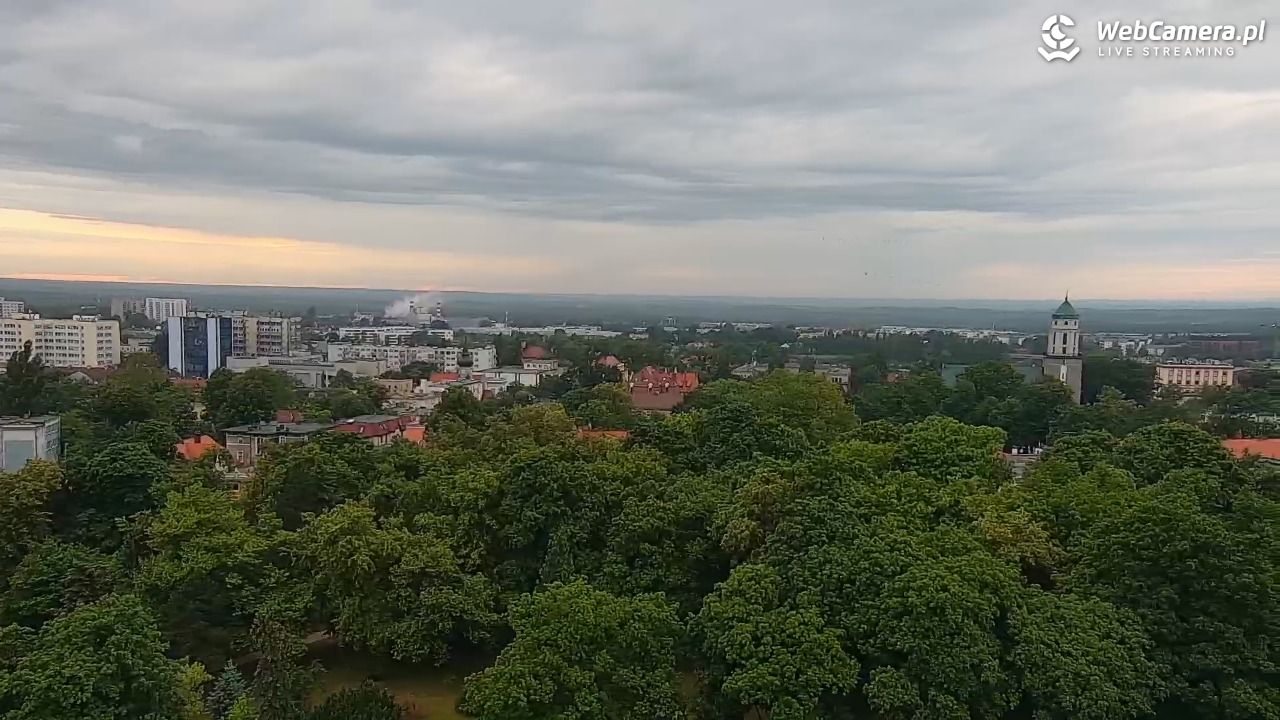 ZIELONA GÓRA - widok na panoramę miasta - 07 czerwiec 2025, 20:27