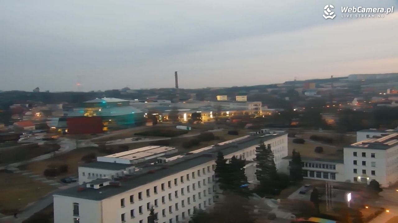 ZIELONA GÓRA - widok na panoramę miasta - 08 marzec 2026, 18:05