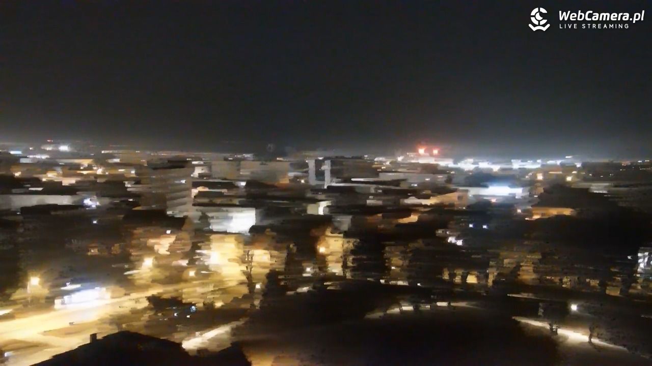 ZIELONA GÓRA - widok na panoramę miasta - 07 marzec 2026, 23:33