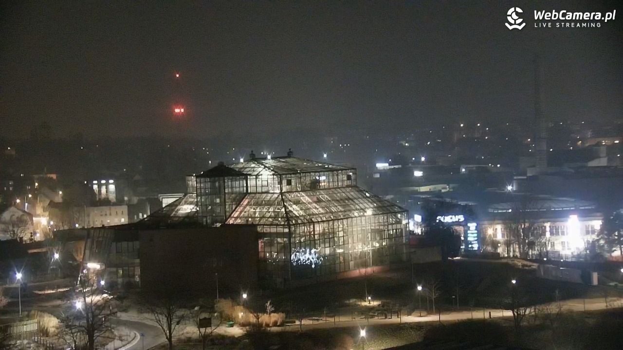 ZIELONA GÓRA - widok na panoramę miasta - 22 styczeń 2026, 22:19