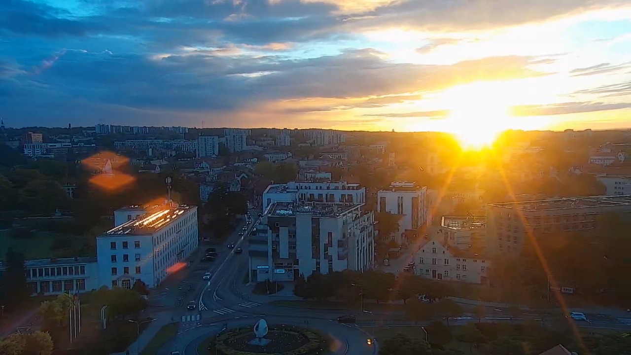 ZIELONA GÓRA - widok na panoramę miasta - 11 październik 2026, 16:03