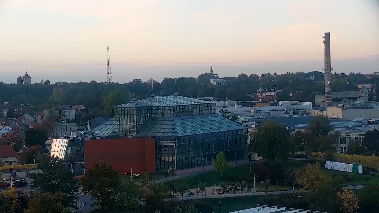 ZIELONA GÓRA - widok na panoramę miasta - 11 październik 2026, 05:40