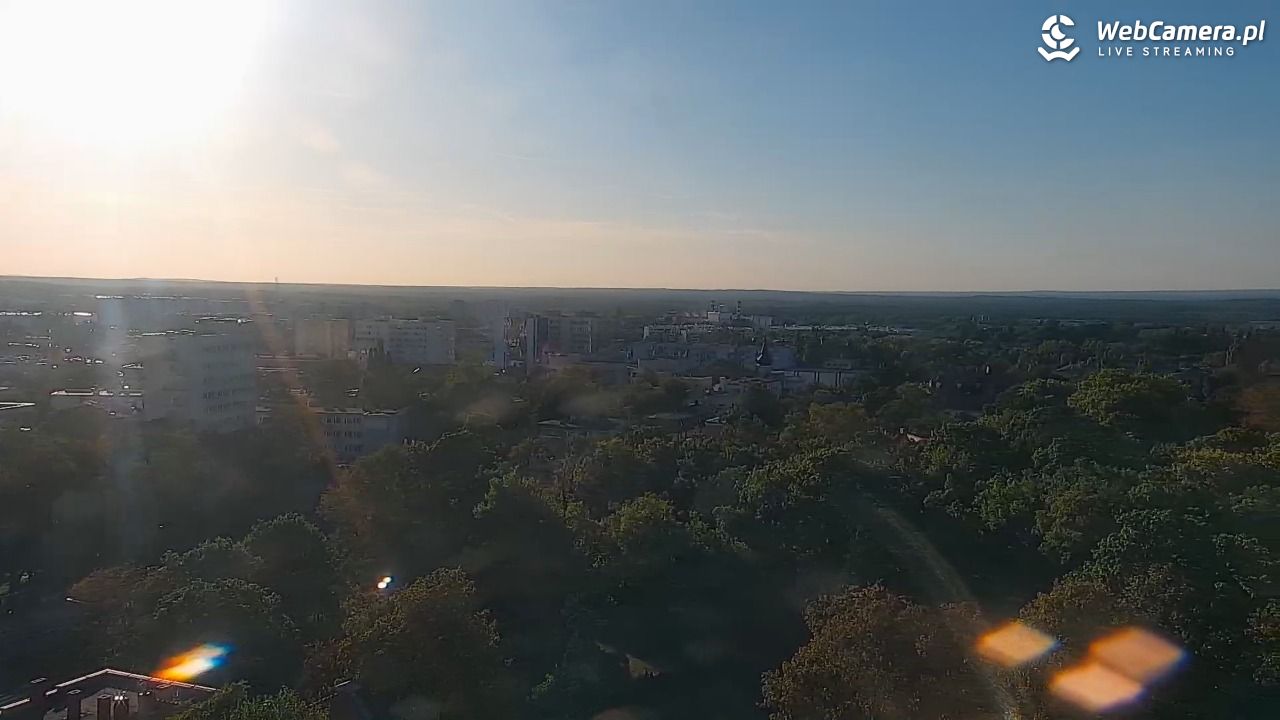 ZIELONA GÓRA - widok na panoramę miasta - 12 sierpień 2026, 18:54