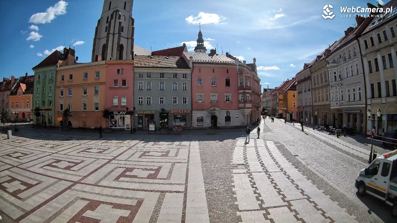 Złotoryja - widok na Rynek - 22 kwiecień 2026, 15:32