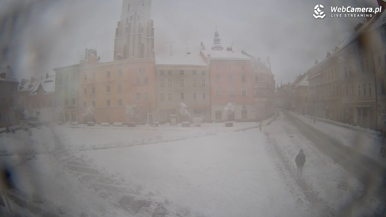 Złotoryja - widok na Rynek - 26 listopad 2025, 08:44