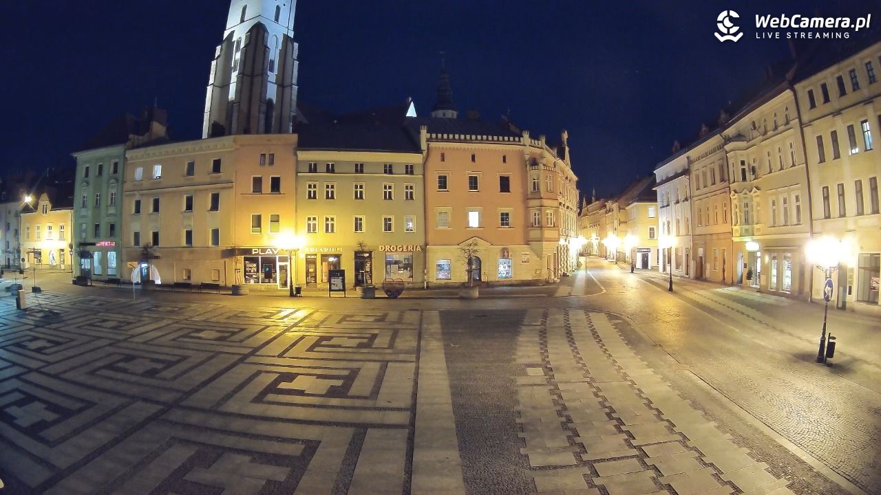 Złotoryja - widok na Rynek - 27 luty 2026, 22:43