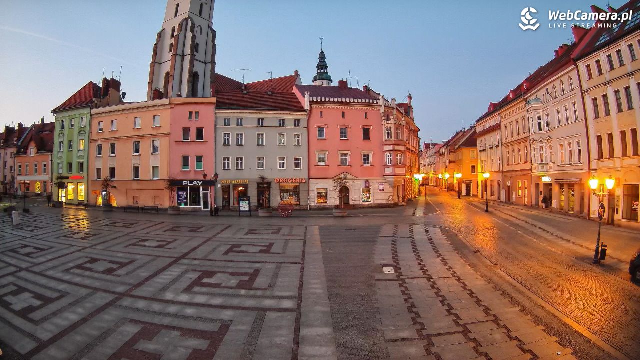 Złotoryja - widok na Rynek - 27 luty 2026, 06:21